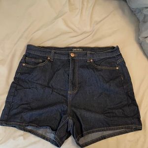 Dark Jean shorts